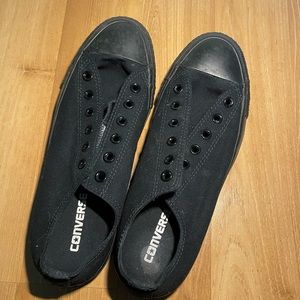 Converse Chuck Taylor All Star size 8